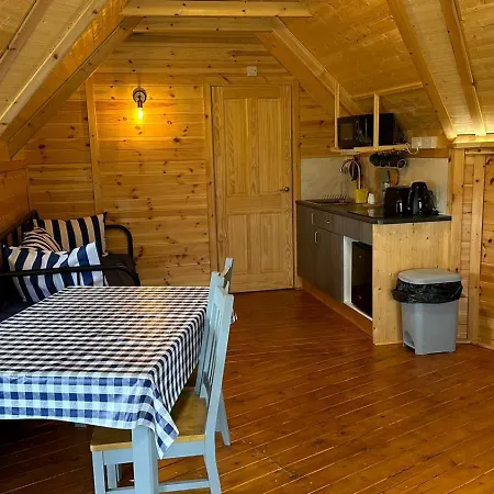 Holly Tree Glamping